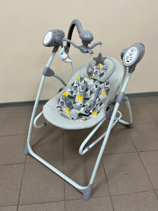 Электрокачели Luxmom 901 серый