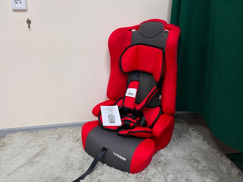 Автокресло Luxmom 292 Красный