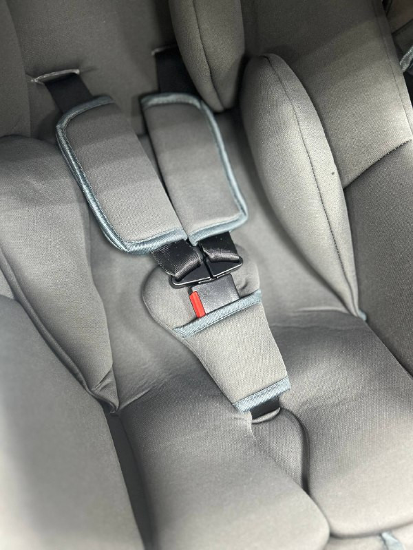 Автокресло Luxmom 255 Серый