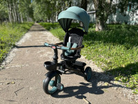 Коляска трехколесная Luxmom 3123 зеленый