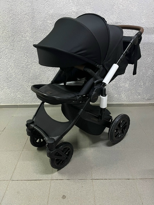 Коляска Luxmm 808 2в1, черный