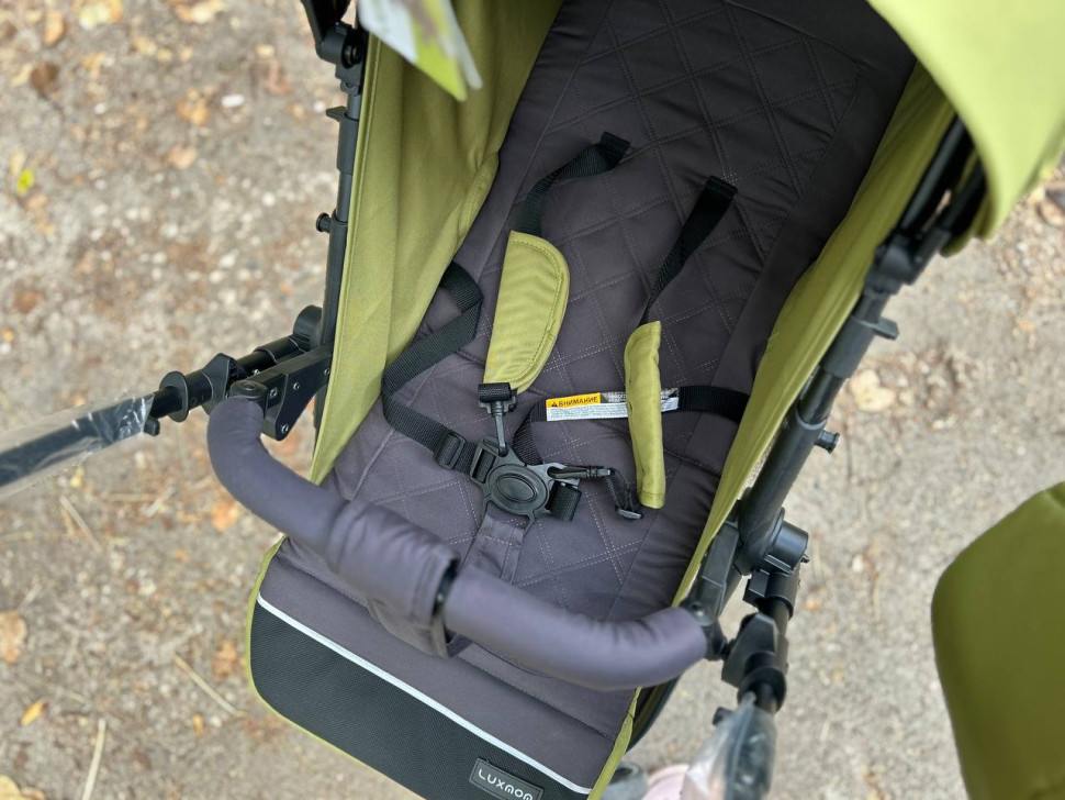 Коляска Luxmom 3102 Оливковый