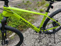 Велосипед TT424/ 8s 27.5in Флуоресцентный зеленый