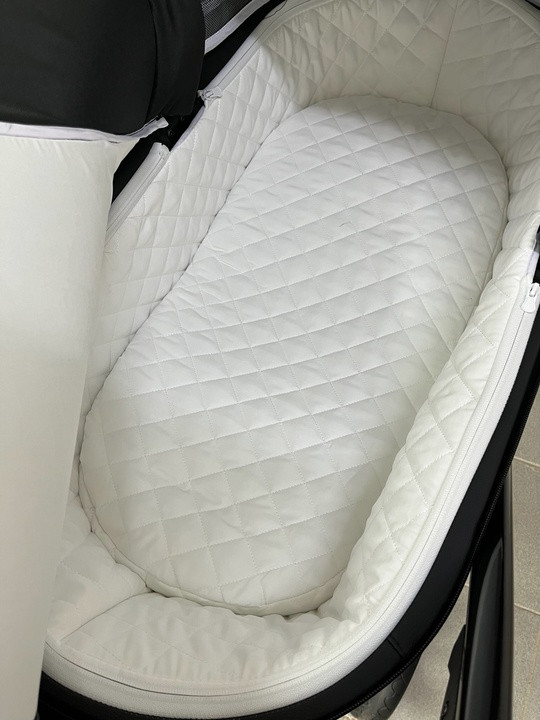 Коляска Luxmom F1 3в1 Черный