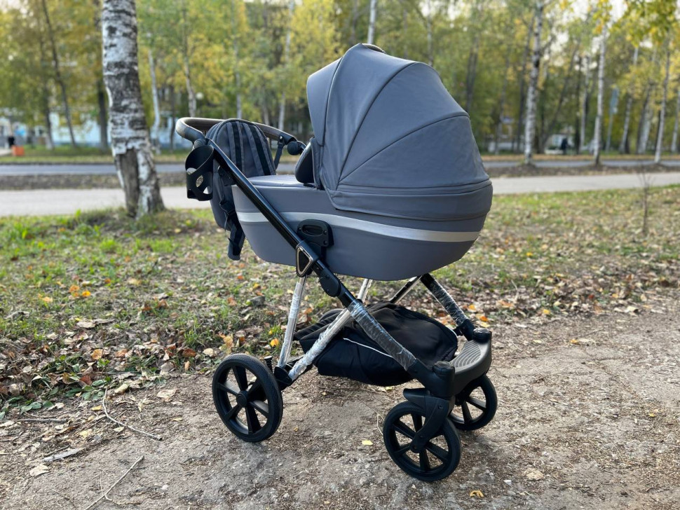 Коляска Luxmom F11 3в1 Светло-серый
